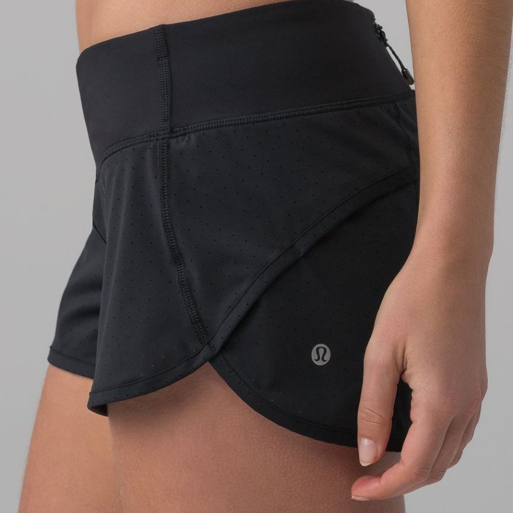 lululemon Black Speed Short Size 6